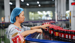 “摆烂”后卖了54亿，贵州前首富稳居行业“铁王座”