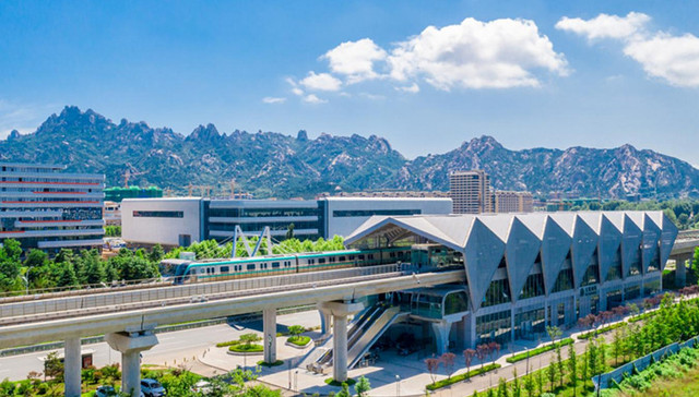 时评 | 挥别2025，当城市习惯了延时守候