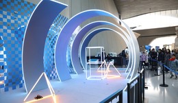 科幻点亮新年首日 成都科幻馆“未来式”科幻潮玩派对引市民狂欢