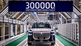 特斯拉吹响号角，2026年新能源汽车竞赛进入下一轮