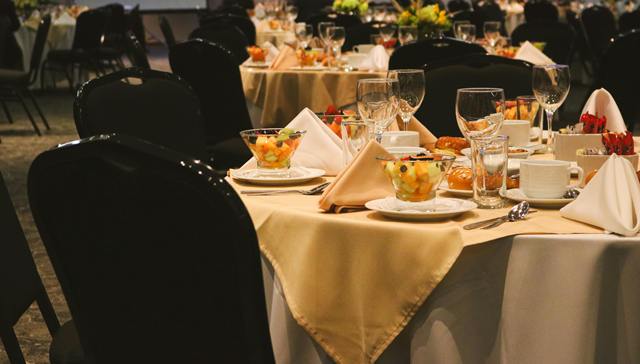 又到年会季，高星酒店竟被洗浴中心“偷塔”