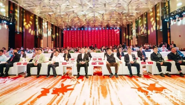 山西省厦门商会第二届理（监）事会就职仪式暨五周年盛典圆满举行