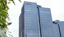 从标杆到弃子，复星康养“断腕”求生