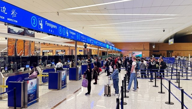 春运临近 成都加快织密国内外航线“空中通道”