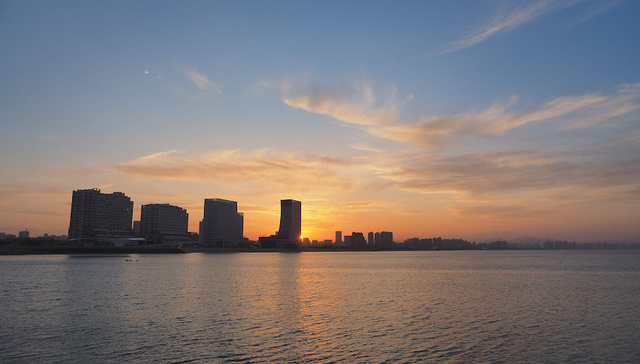 山东两会观察 | 万亿台阶上，烟台再启高质量发展新征程