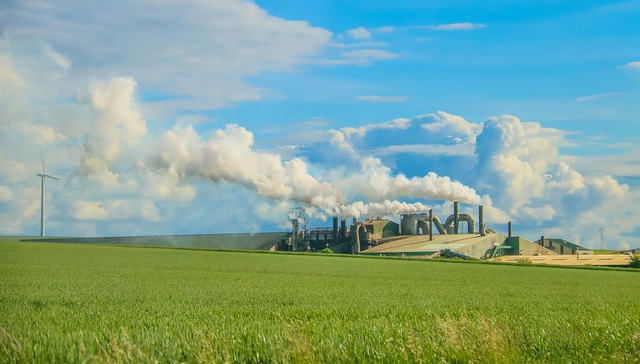 工业机器人增长45.9%，2025年，四川经济运行稳中有进