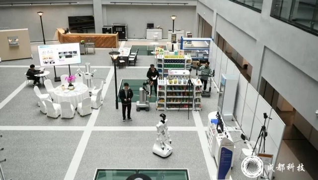 机器人集结！成都创新应用场景+1