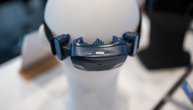 “意念操控”照进现实：一场由“无创”技术引领的脑机接口革命