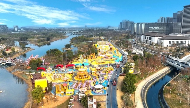 龙泉驿东安湖小黄鸭城市乐园上线！22个项目等你来解锁