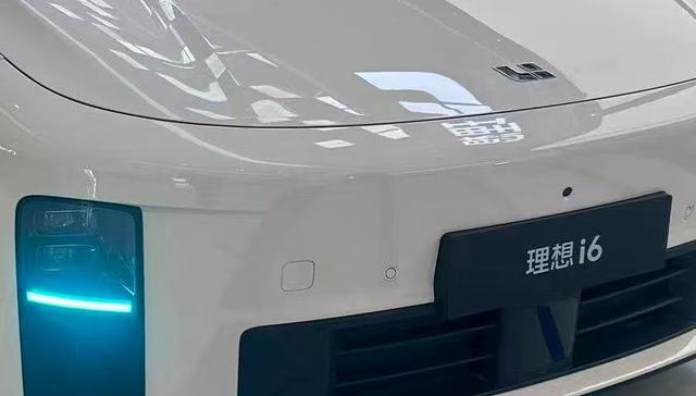 过年买车更划算？实探车市“春节档”：有车型直降2万元，专属优惠并不多