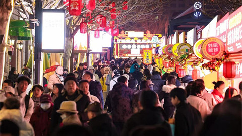 年味天花板！大鮑島糖球會(huì)的夜，原來(lái)可以這么玩