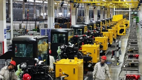 董事长辞职，3亿股权并购完成后，太原重工改组太重向明董事会