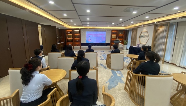 解锁温暖的“她力量”：日照银行青岛分行这样过“三八节”