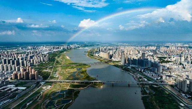 蚌埠：“智造之城”逐新向高