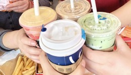 回村的年轻人，撑起消费市场再“下沉”