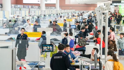 接连起航，成都天府机场国际航线上新