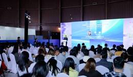 当灵感撞上算法，中国原创设计如何打赢这场“反击战”？