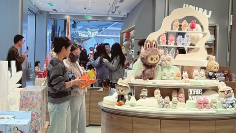 智趣相伴 数字消费增势强劲