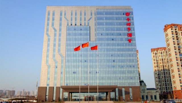 总经理职务空悬9个月后，金种子酒董事长谢金明“一肩挑”，直面亿元亏损困局