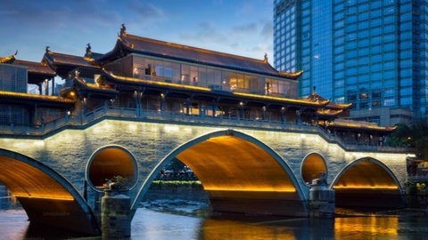 成都加装电梯新规：电力迁改免费、用电增容不花钱