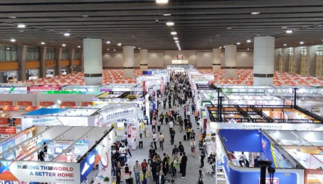 成都青羊企业组团亮相广交会，携“新绿智”硬核产品出海抢单展活力