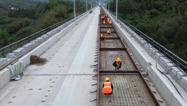 同城融圈，“广联通”如何走向“深融合”？丨21城开局问答·广安策