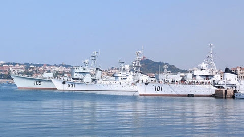 时评 | 青岛的深蓝脉搏：当城市荣光邂逅强军梦想