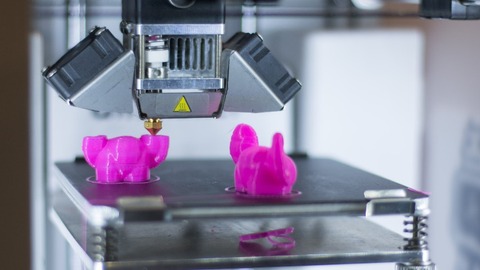 资本押注、玩家混战，消费级3D打印跑到关键路口