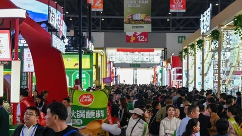 ↑2.9%，成都消费向“新”突围，流量加速变“留量”