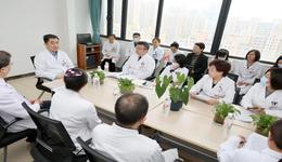听一线心声，解临床难题——院领导带队走进关节骨科、血管外科