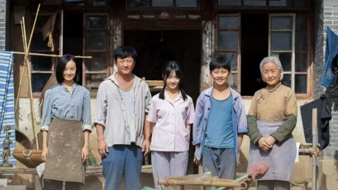 电影《青铜葵花》上映    主演嵇波：希望传递乐观积极的力量