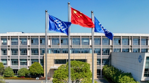 短期业绩承压 长信科技拟斥资最高30亿元买服务器，加码算力赛道