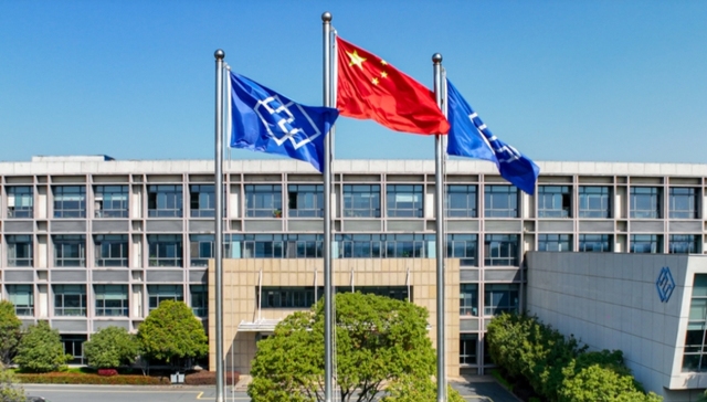 短期业绩承压 长信科技拟斥资最高30亿元买服务器，加码算力赛道