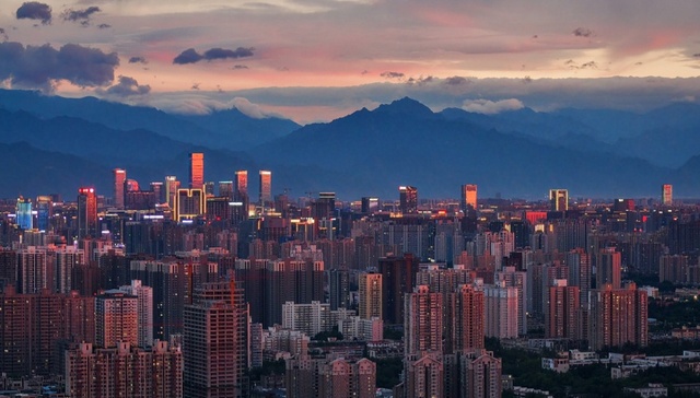 西安;重点开发板块;3大;3小;9园区