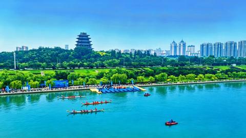 河北迁安：滦河龙舟竞渡