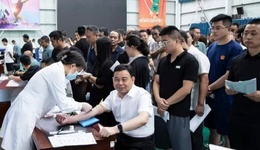 榆树湾煤矿：“移动医院”开进矿区千名矿工足不出户享体检