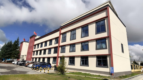 阿坝州红原县老旧街区提升改造项目首阶段施工告捷