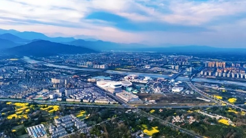 都江堰这五年｜奋力构建产业创新开放宜业新城 深耕建圈强链 激荡产业活力
