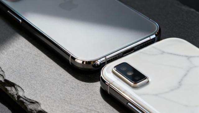 vivo S60与OPPO Reno16的背面刀法