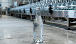 养生水，藏着中国饮料行业“最性感”的生意