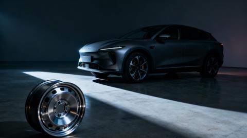 赛力斯迎来新时刻：问界退潮，赛豆未至？