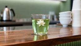 蜜雪冰城向加盟商发通知，要对茉莉花茶“动手”了