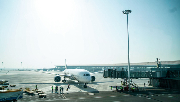 遭遇强沙尘天气，吉祥航空一航班触地复飞