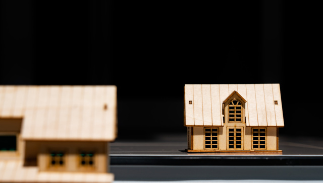 数亿元堆出的“最贵”酒店，为何3年就倒了？