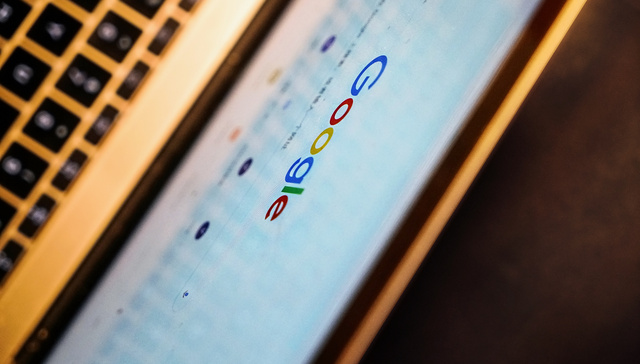 谷歌避免业务拆分股价飙升9%，市值一夜暴增2334亿美元创新高