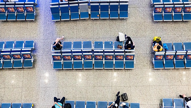 五一假期，我飞不走了