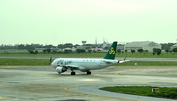 女子称托运行李中上万元金手链丢失，春秋航空：配合警方侦破