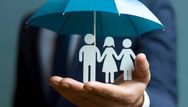 2024年保险理赔年报出炉：六家人身险公司赔付超百亿元，医疗险理赔规模持续攀升