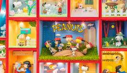 葉國(guó)富“刀刃”向內(nèi)