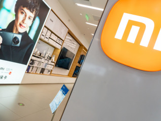 小米拿出2937万股奖励员工及供应商，总价值达11.4亿港元